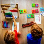 Çocuklar için evde yapılabilecek eğitici etkinlikler nelerdir